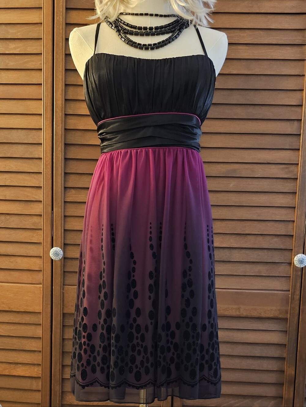 City Triangles Black and Berry Ombre Midi Dress, L